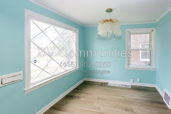 Photo - 18412 Waterbury Ave