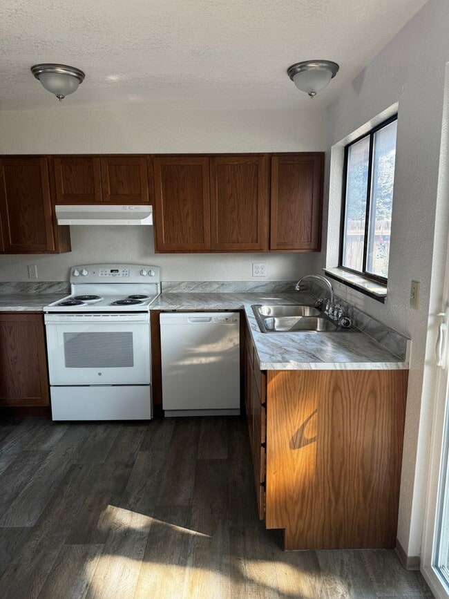 1201 Landon Ave Unit A