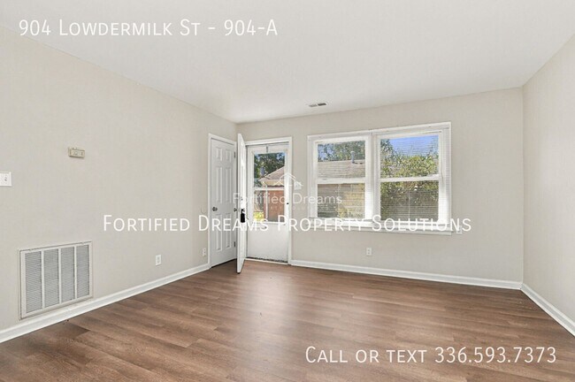 904 Lowdermilk St Unidad 904-A