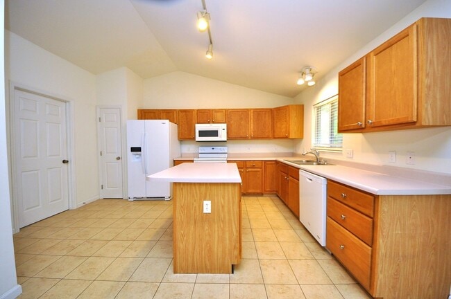 Photo - 131 Choctaw Dr