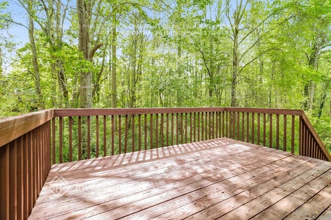 Photo - 309 Ivy Brook Dr