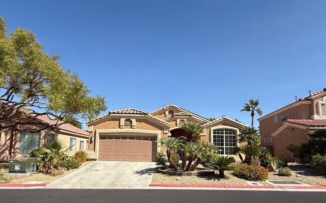 Building Photo - Gated Northshore Community Single Story Three Bedroom plus Den