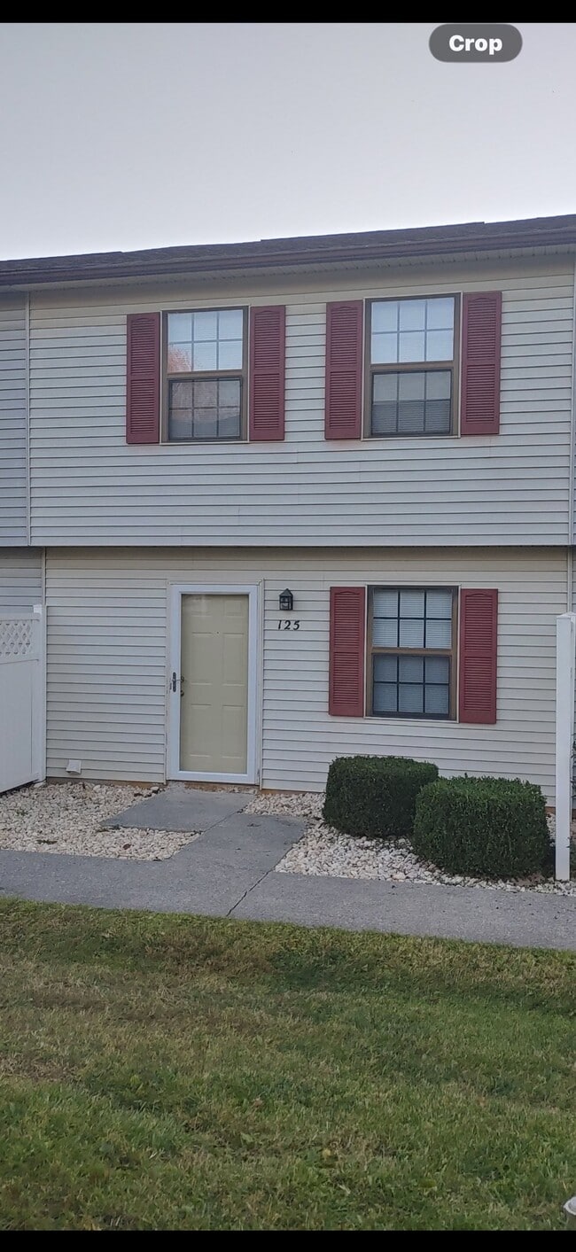 Photo - 125 White Pine Ct