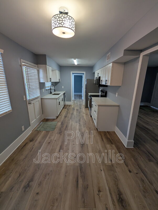 Building Photo - 7069 Perke Dr Rental
