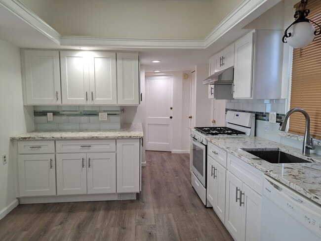 119 Prospect Pl Unit 119 Prospect Pl, 1/F, Rutherford, NJ 07070