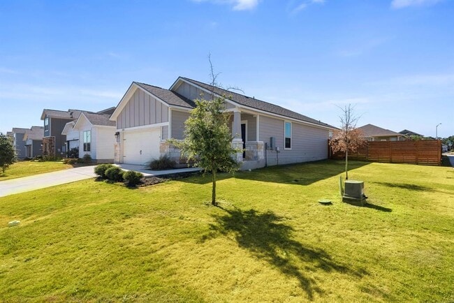 Photo - 221 Ancellotta Wy