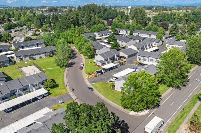 Keizer Terrace Apartments