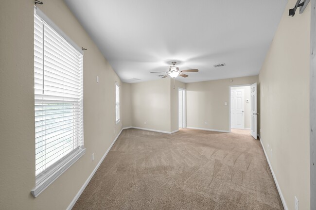 Photo - 16818 W Alderson