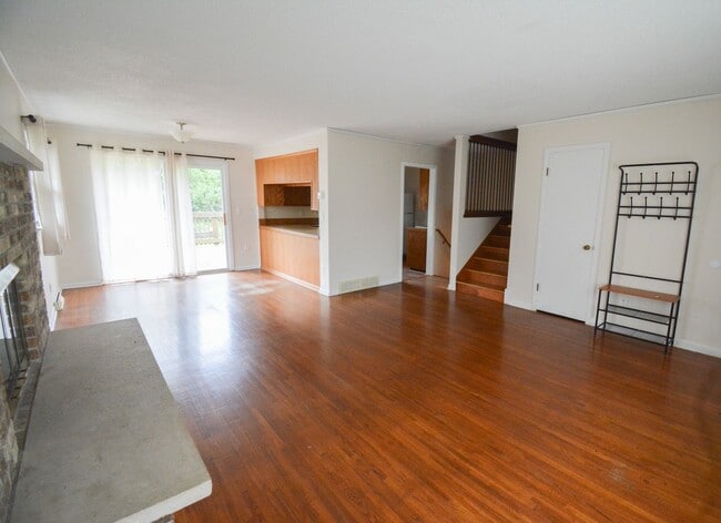 Photo - Beautiful multi-level with Gorgeous Yard and LOTS of Storage!