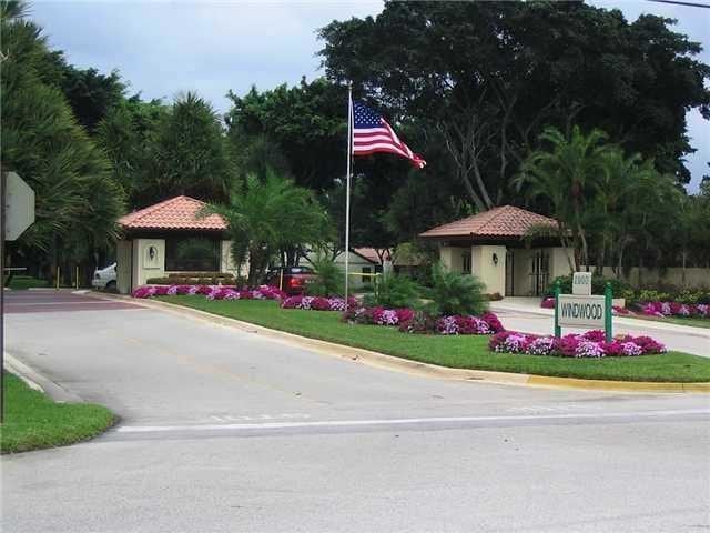 301 Norwood Ter Unit n129