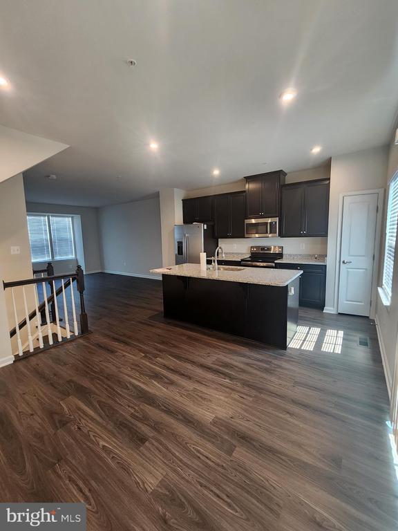 Photo - 154 Seldovia Dr