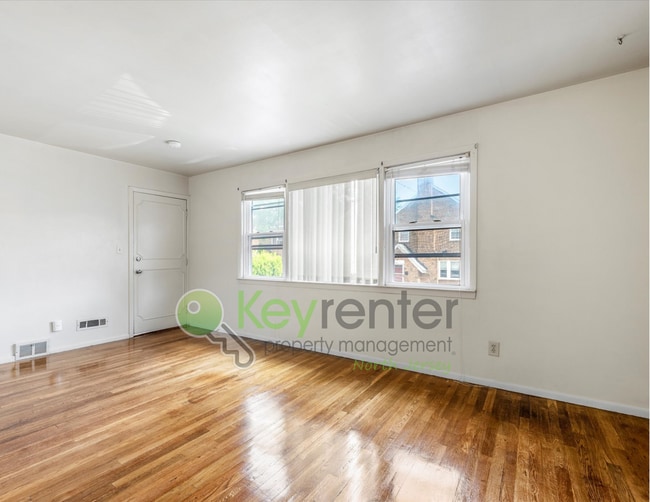 Photo - 199 Brookside Ave Unit 1