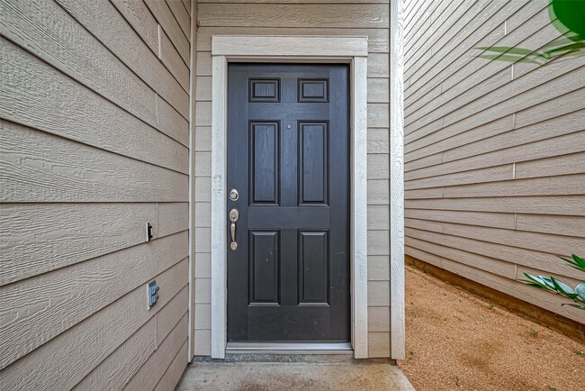 Photo - 10511 Blankiet Ln.