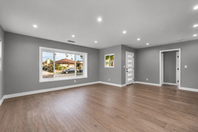 25223 Weston Rd