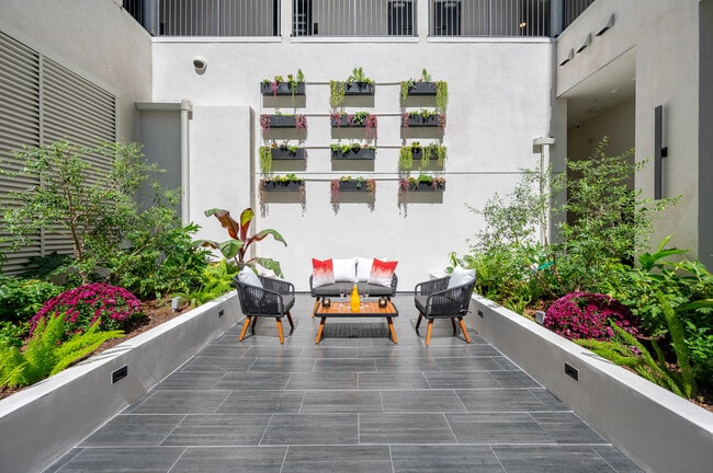 Montecito Lofts