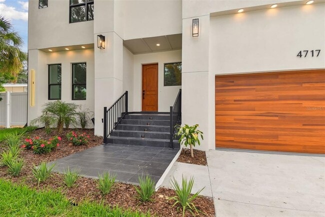 Photo - 4717 W Oklahoma Ave