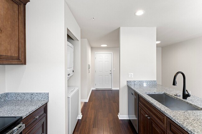Photo - Park Place Apartments
