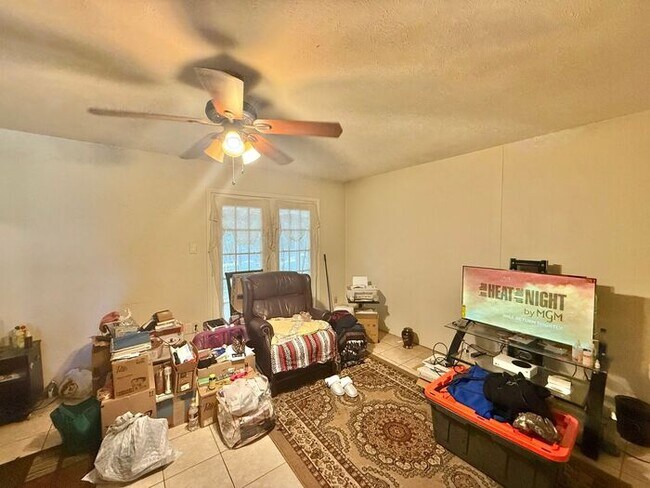 Photo - Coming soon! 4 bedrooms 1.5 bathrooms!