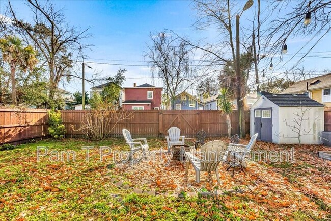 Photo - 511 E 32nd St