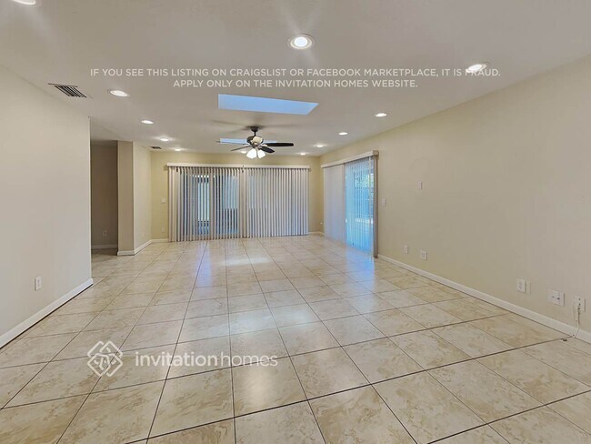 Photo - 7807 Capwood Ave
