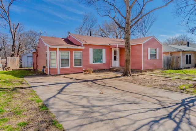 Photo - 600 NE 11th St