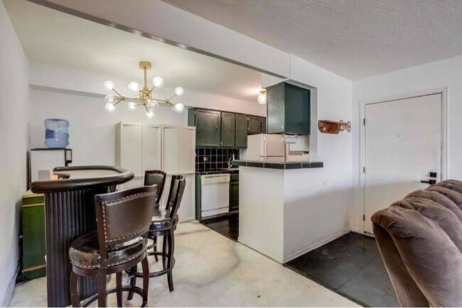 Photo - 10150 E Virginia Ave Unit 12-103
