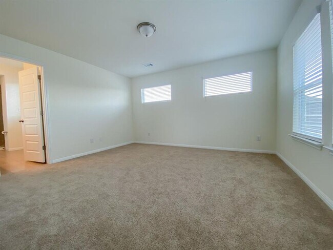 Photo - 12010 Corsicana Trl