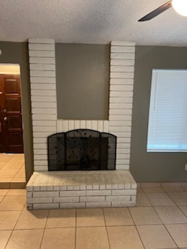 Photo - Southwest Bakersfield Home with Pool