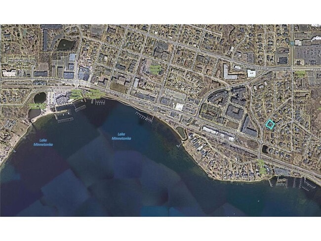 Photo - 1042 E Circle Dr