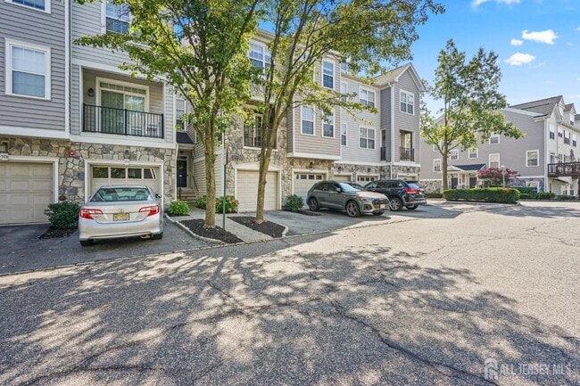 Photo - 107 Brittany Ct