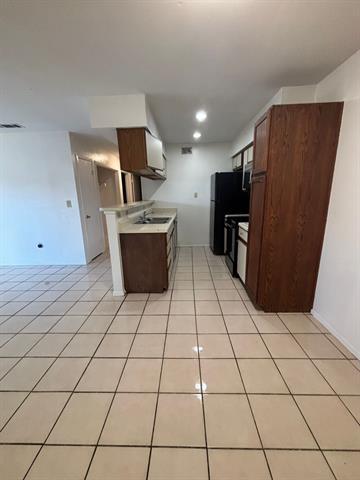 Photo - 545 Canary Ln