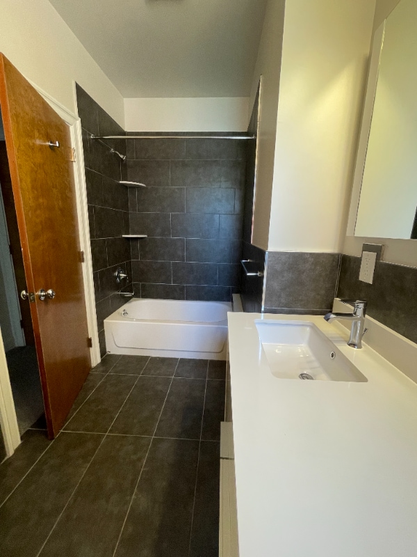 Photo - 4049 Spruce St Unit A