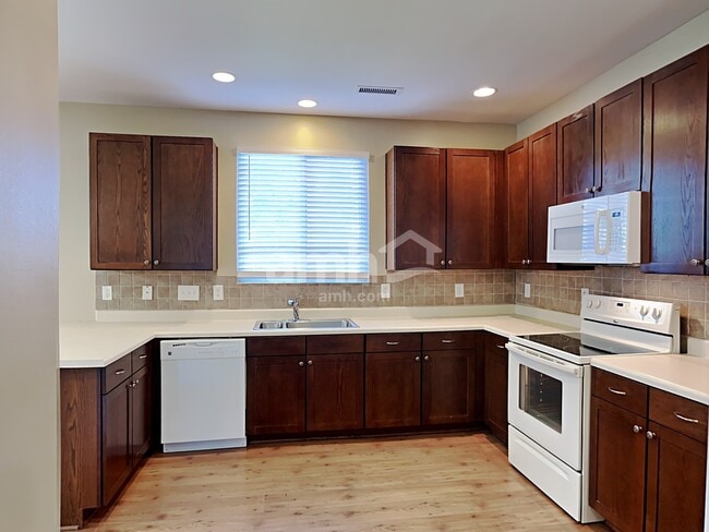 Photo - 148 Bellfare Dr