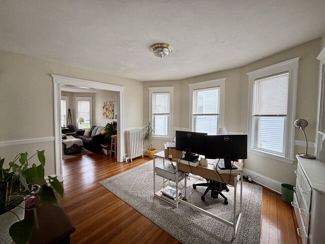 Photo - 100 Conwell Ave Unit 2