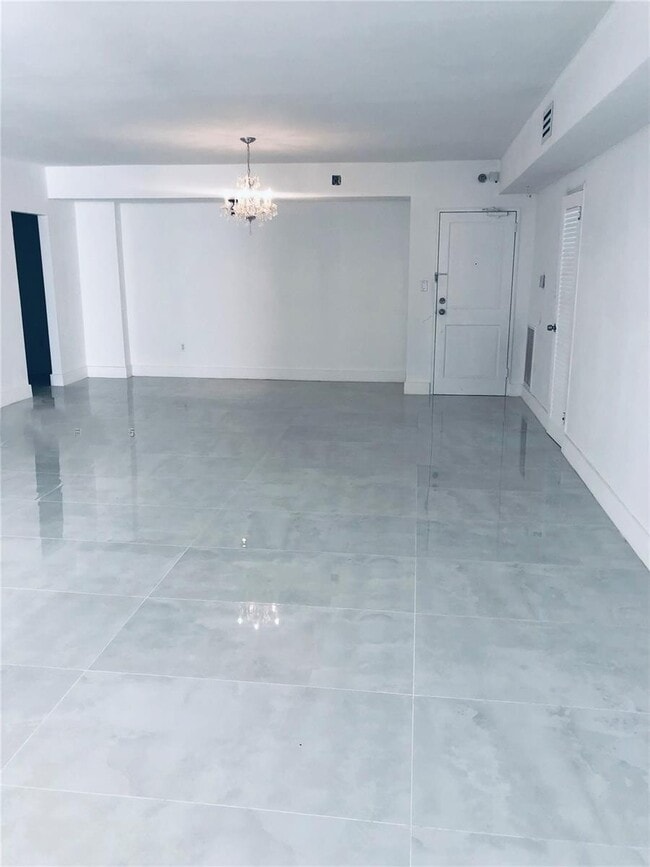 Photo - 10185 Collins Ave Unit 616