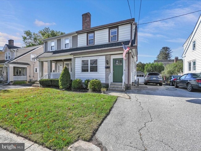 Photo - 2814 St Marys Rd