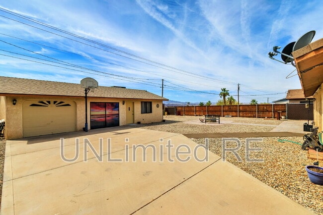 Photo - 2068 Palo Verde Blvd S