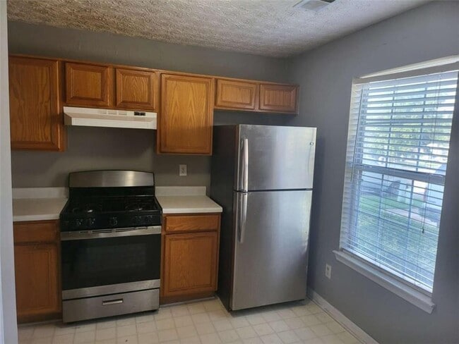 Photo - 7018 Panda Rd