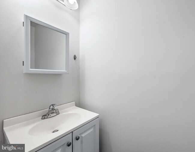 Photo - 644 Shore Forest Dr