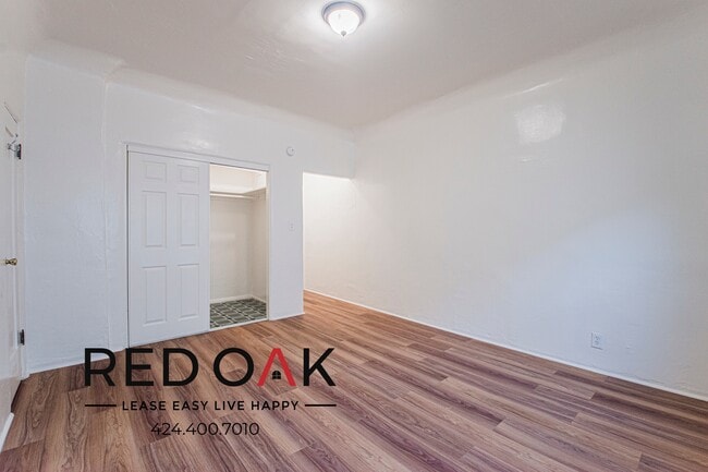 2915 Sunset Pl Unit 204