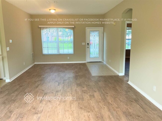 Photo - 1440 Kaslo Cir NW