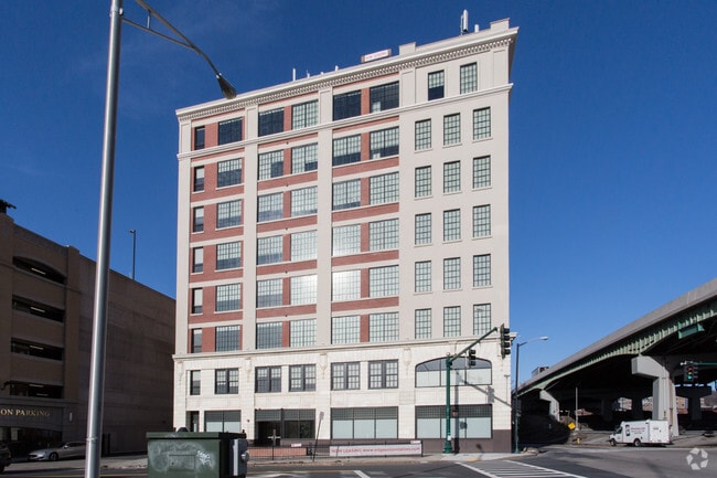 Photo - Edge Union Station