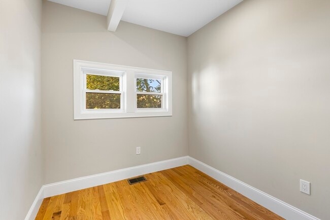 Photo - 31 Woodale Ave Unit 1