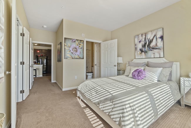 Photo - Esplanade at Stonebridge Village Apartments