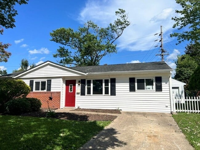 Building Photo - 528 Minute Men Rd