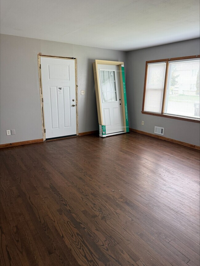 Photo - 3619 10th Ave