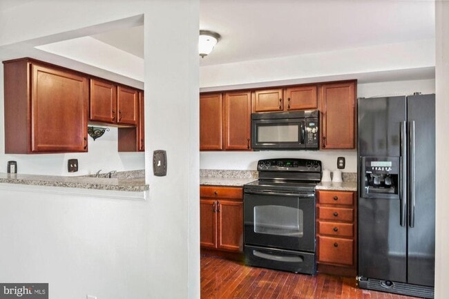 Photo - 302 Ridgecrest Ct