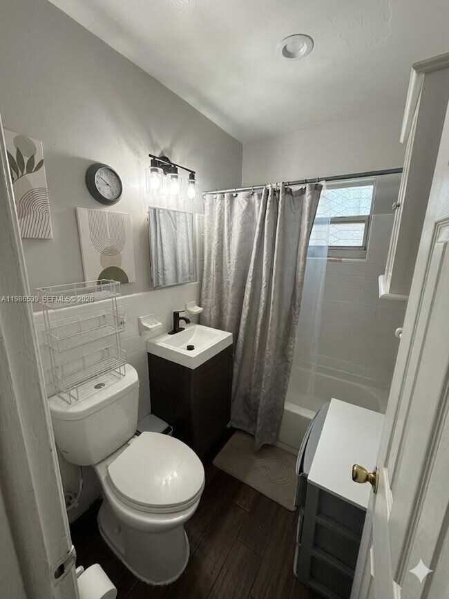 Photo - 730 NW 4th Ave Unit 3