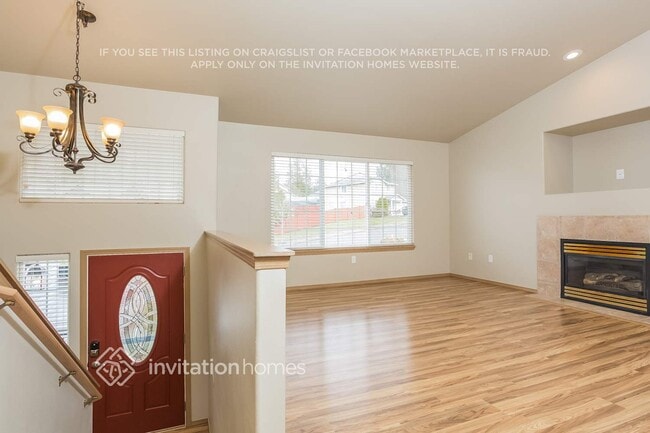 Photo - 7400 46th Pl NE