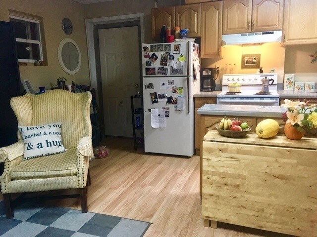 Photo - 1560 Detroit St Unidad C